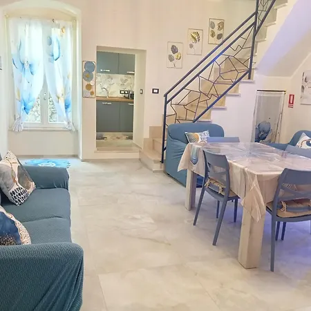 Astrolicamus, Intero Con E Bagno Daire *